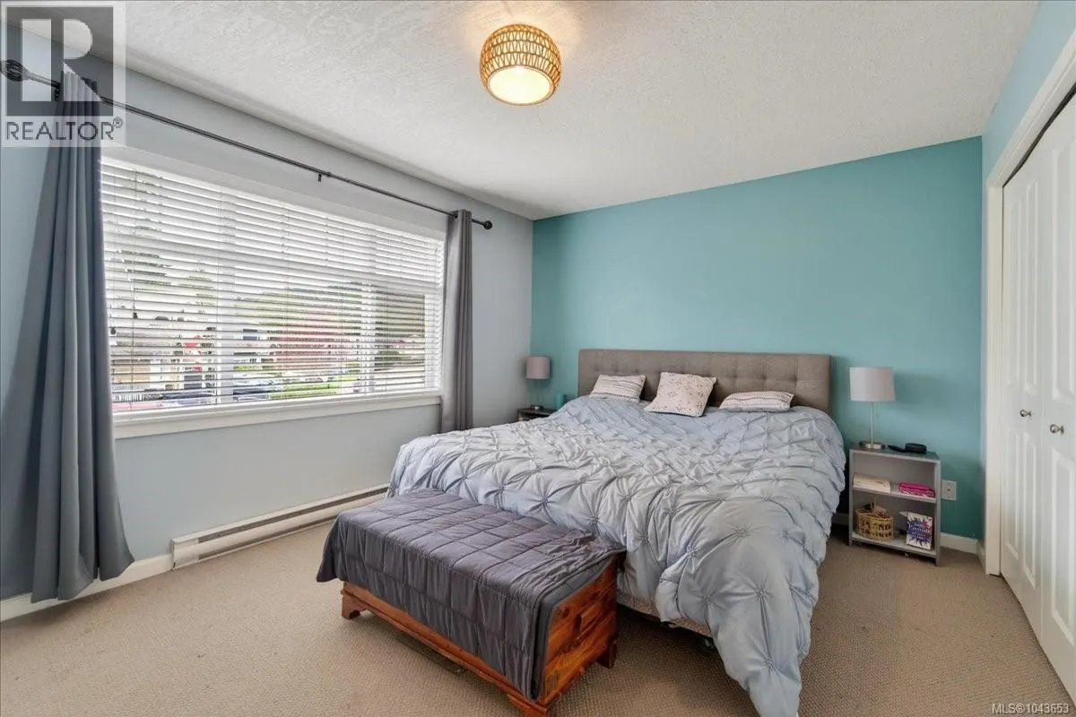 2460 Driftwood Pl