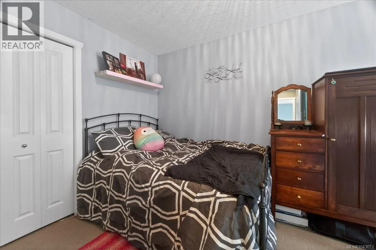2460 Driftwood Pl