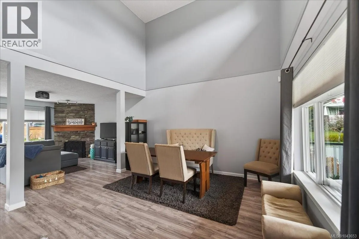 2460 Driftwood Pl