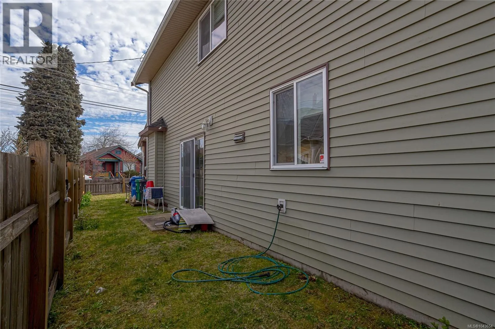 144 Victoria Rd