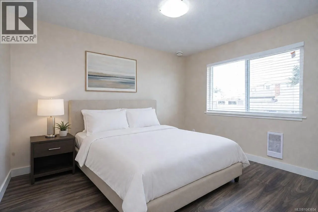 144 Victoria Rd