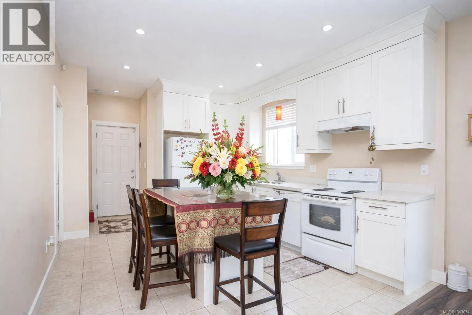 144 Victoria Rd