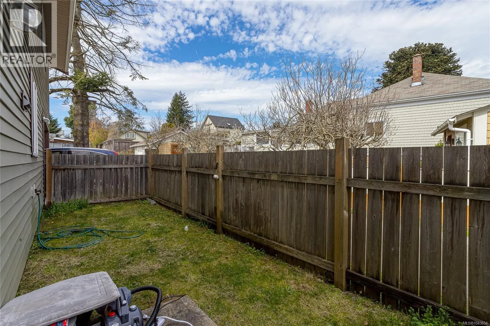 144 Victoria Rd