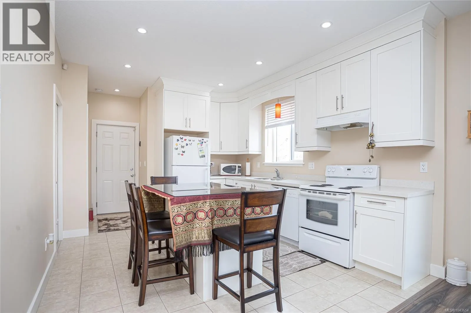 144 Victoria Rd