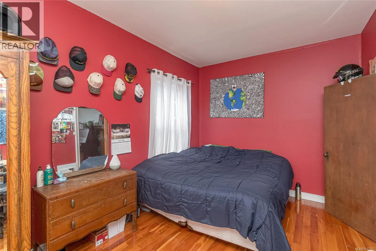 451 Irwin St