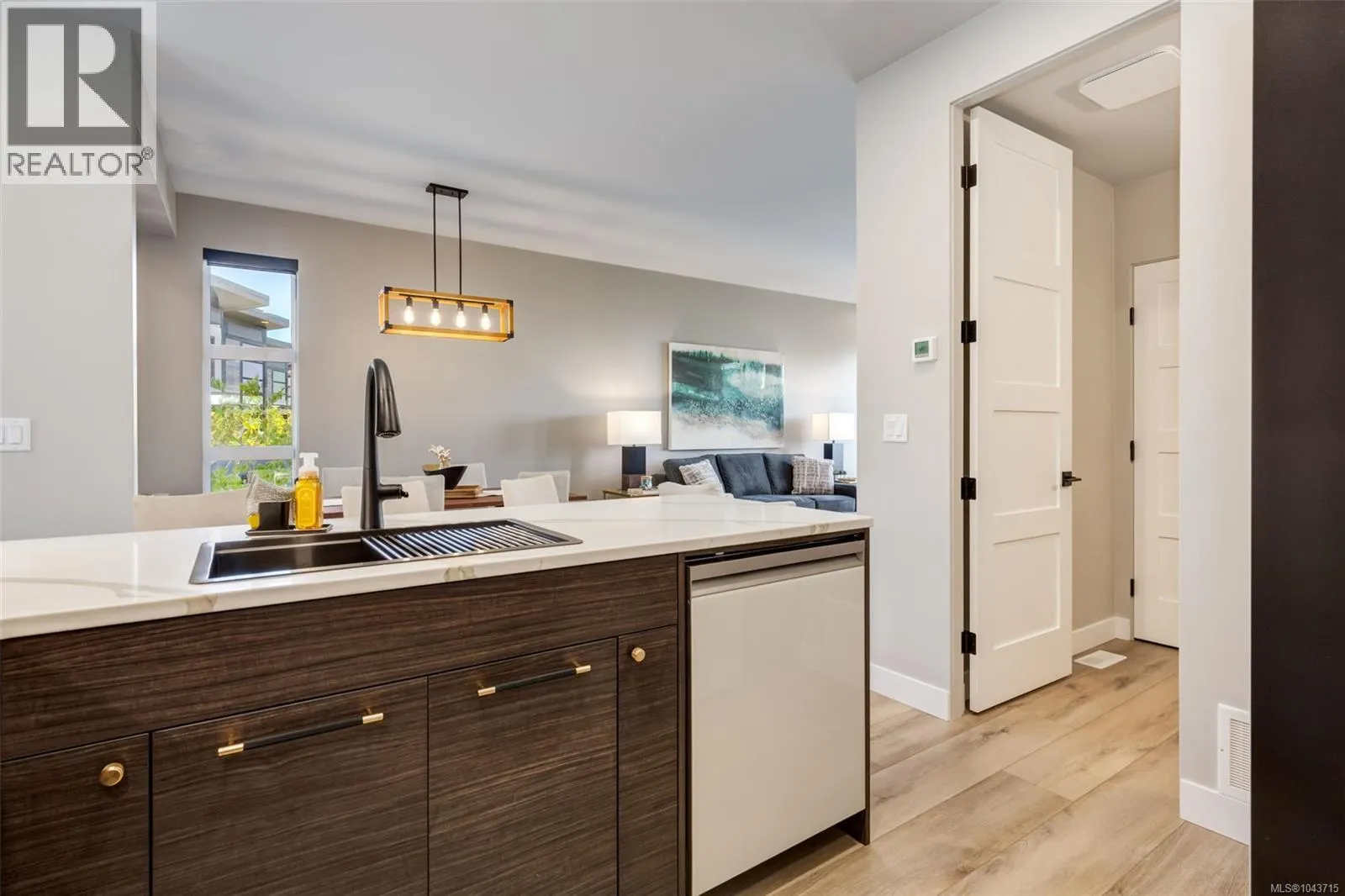 39 1175 RESORT Dr