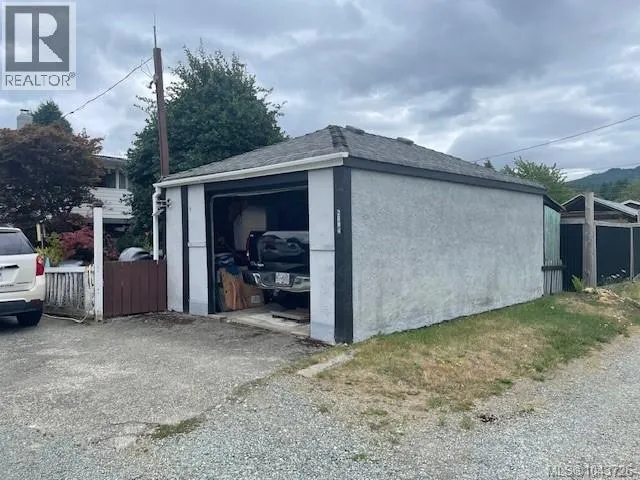 2684 5th Ave