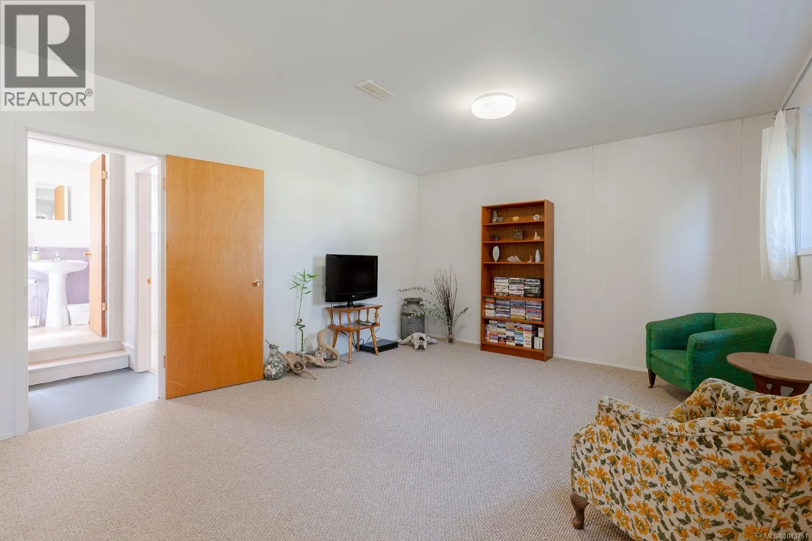 2419 Barbara Pl
