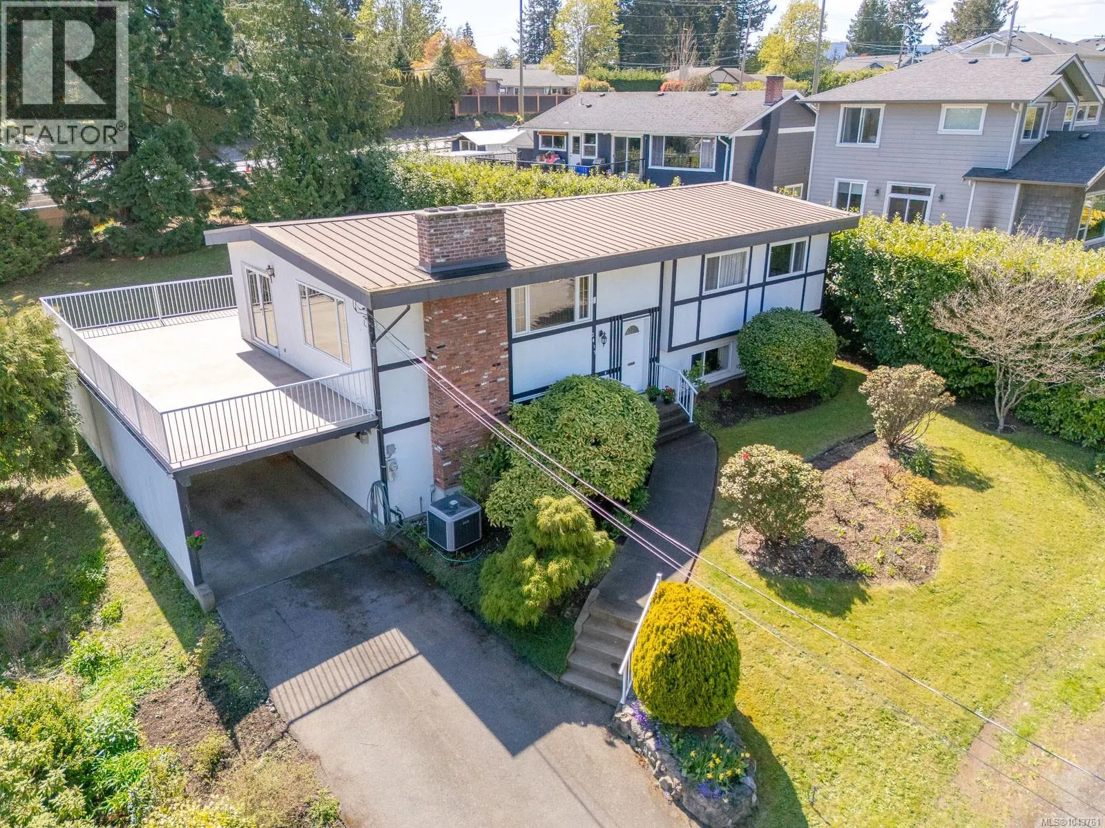 2419 Barbara Pl