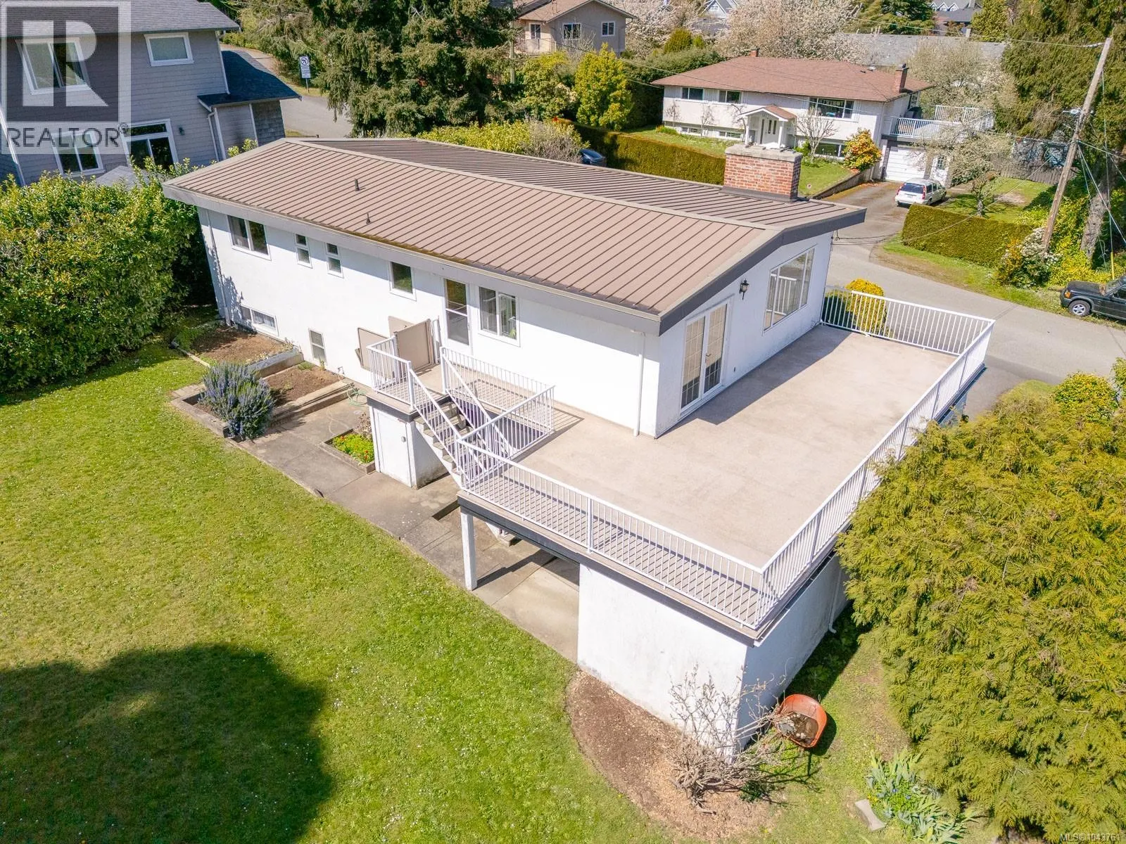 2419 Barbara Pl