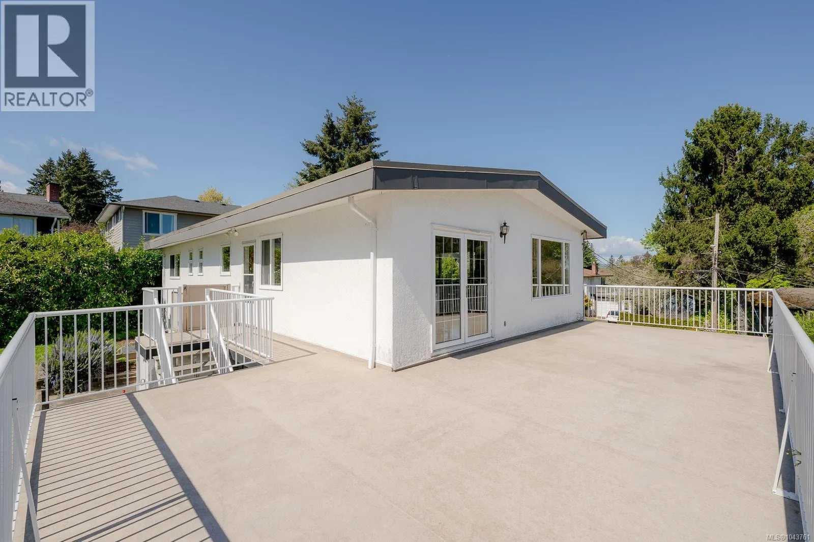 2419 Barbara Pl
