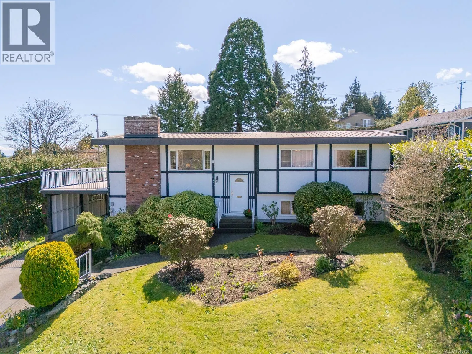 2419 Barbara Pl