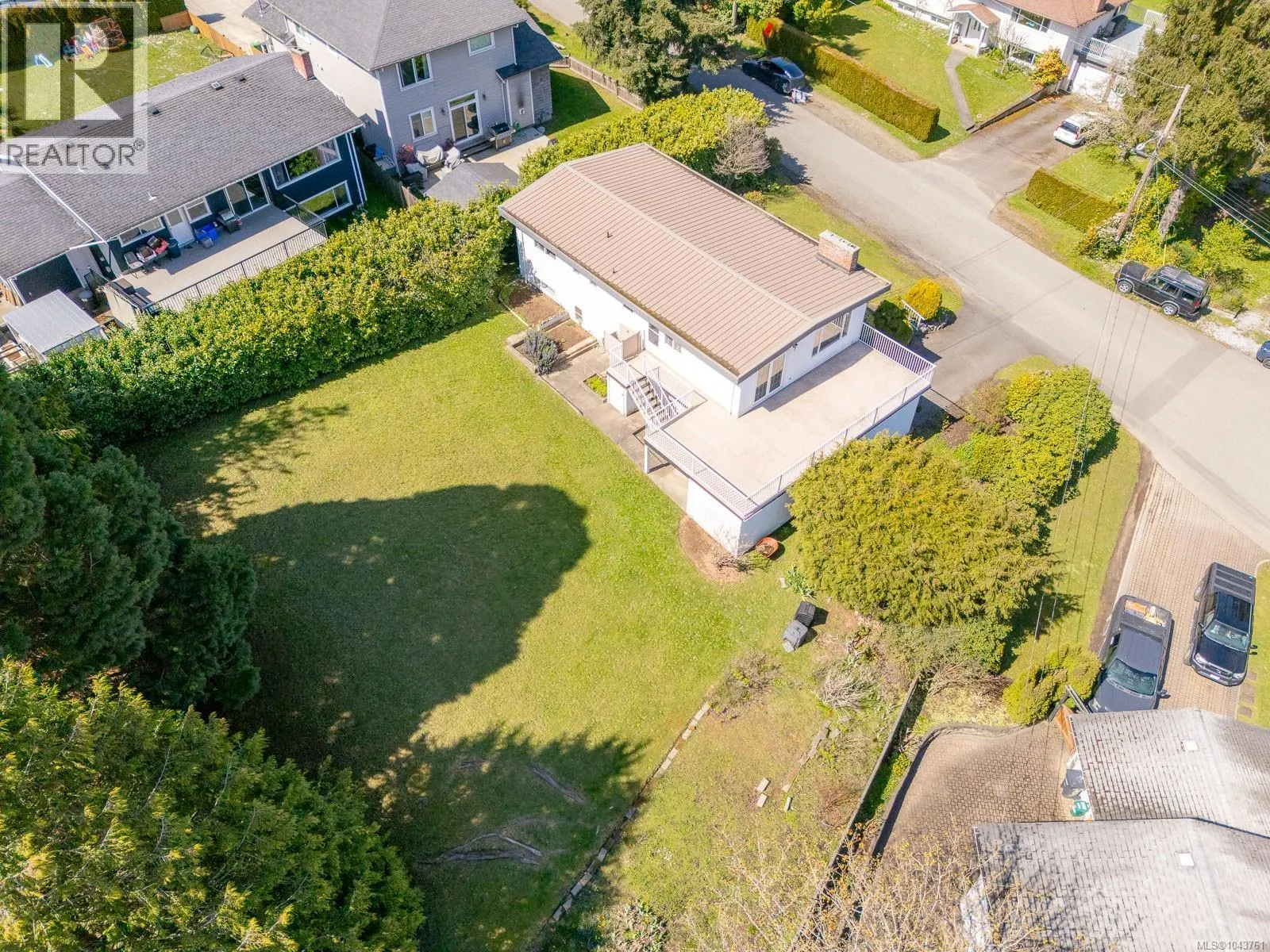 2419 Barbara Pl