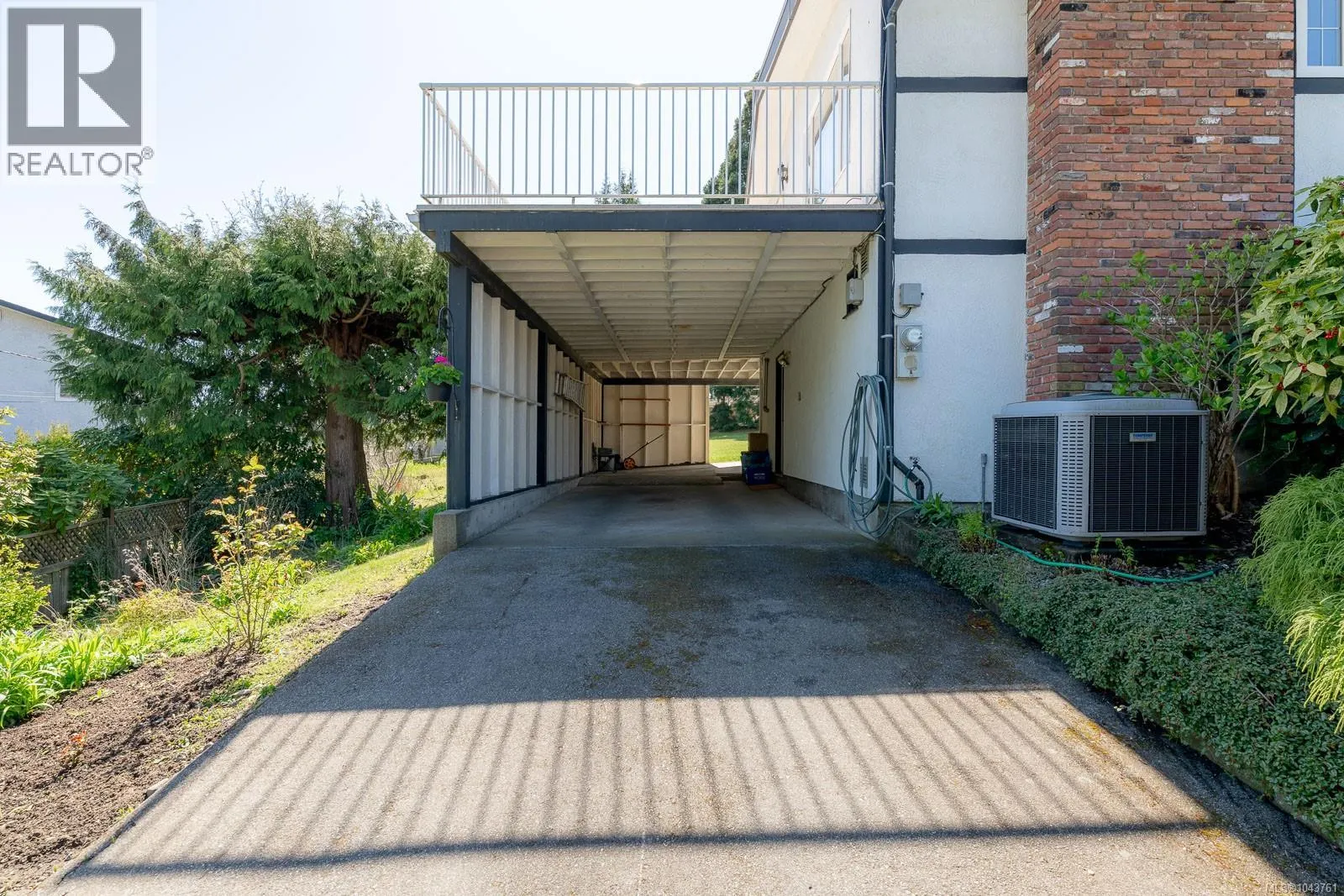 2419 Barbara Pl