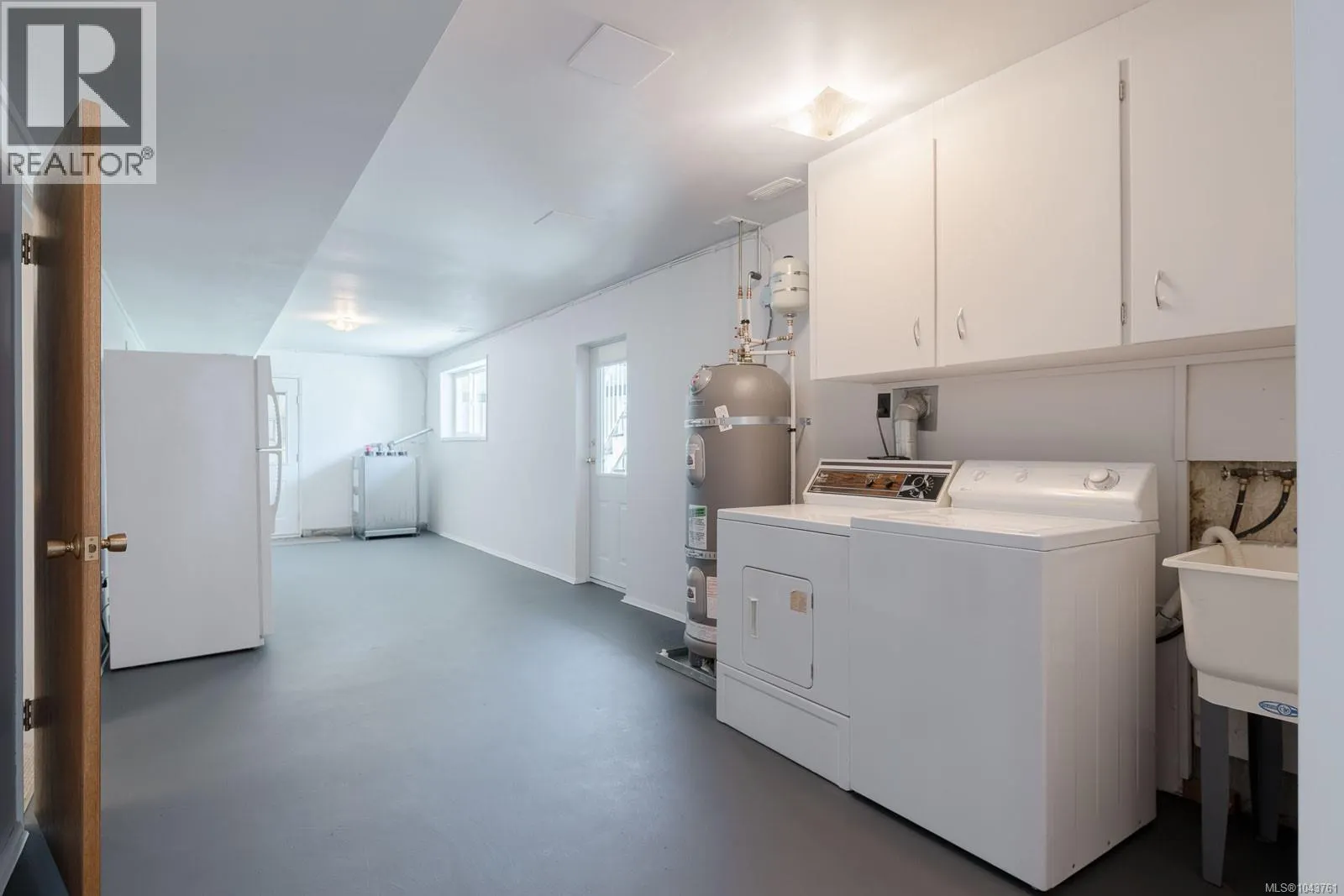 2419 Barbara Pl