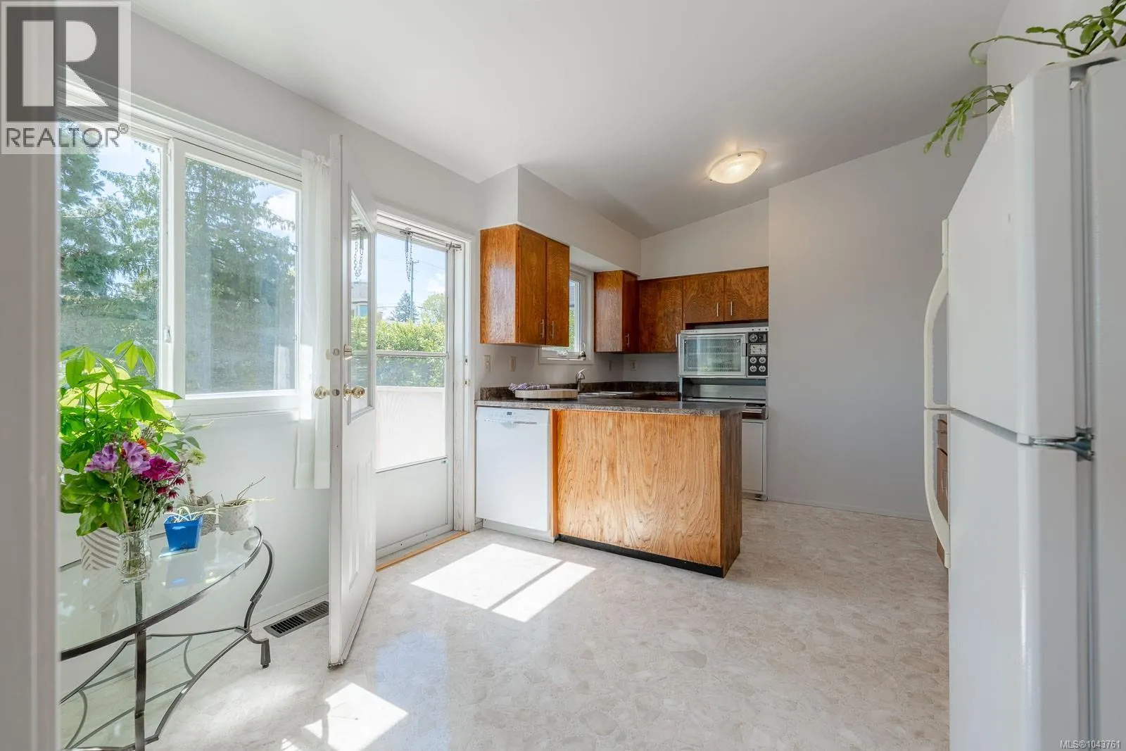 2419 Barbara Pl