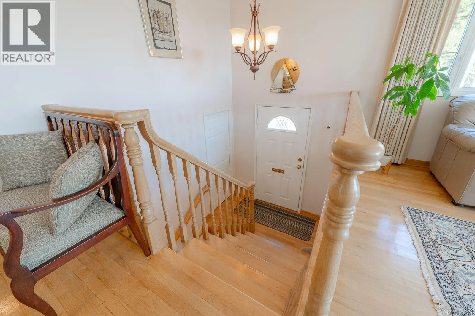 2419 Barbara Pl
