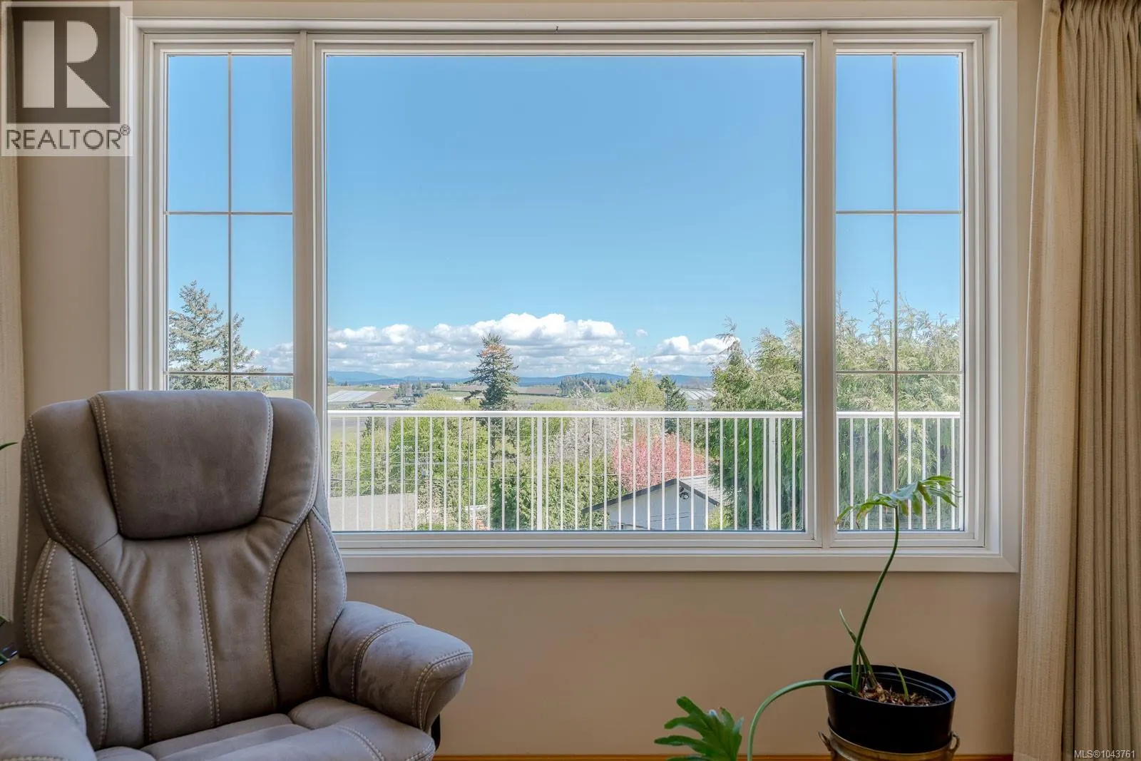 2419 Barbara Pl