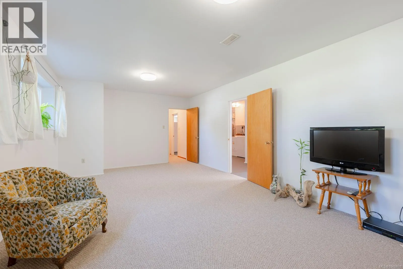 2419 Barbara Pl
