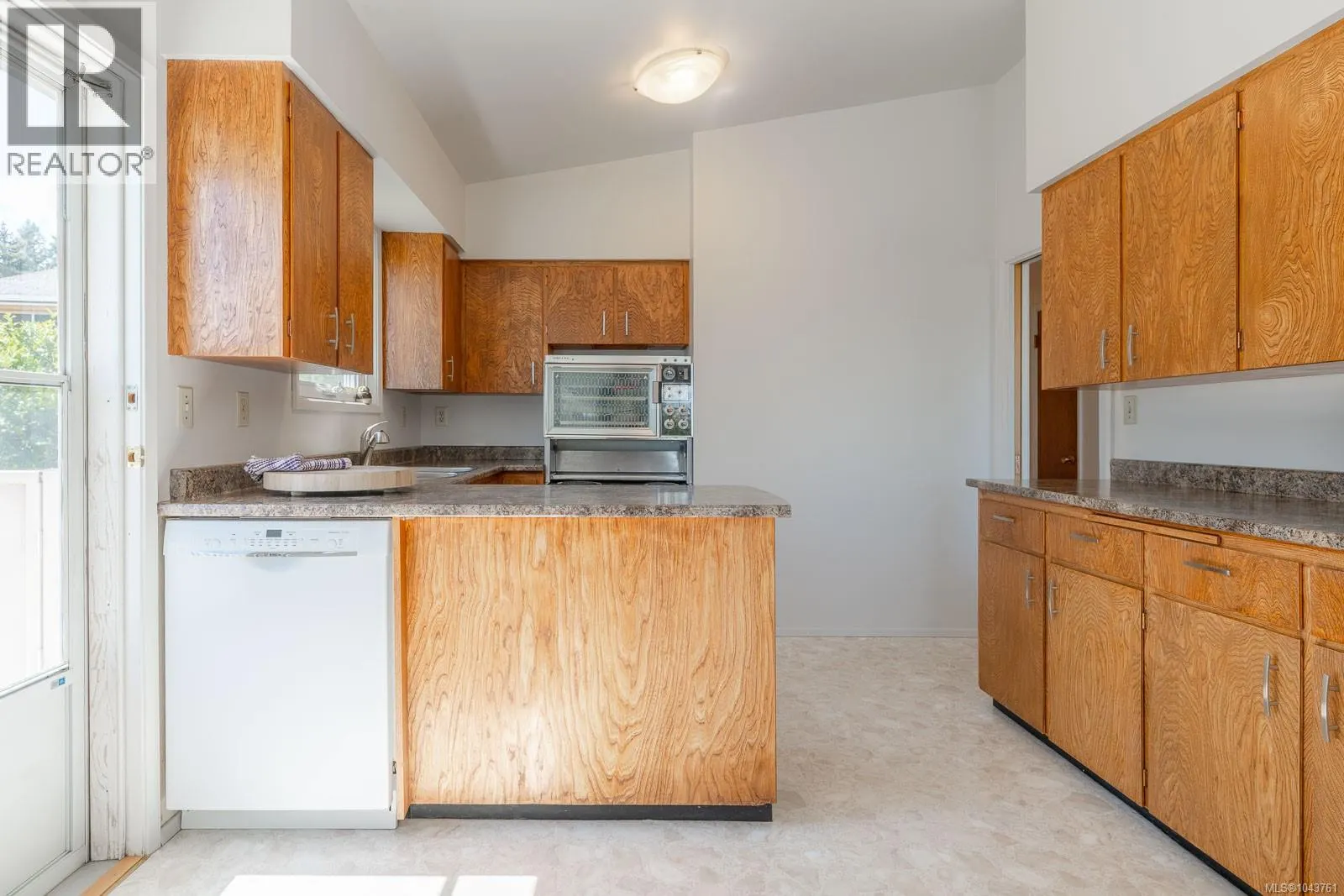 2419 Barbara Pl
