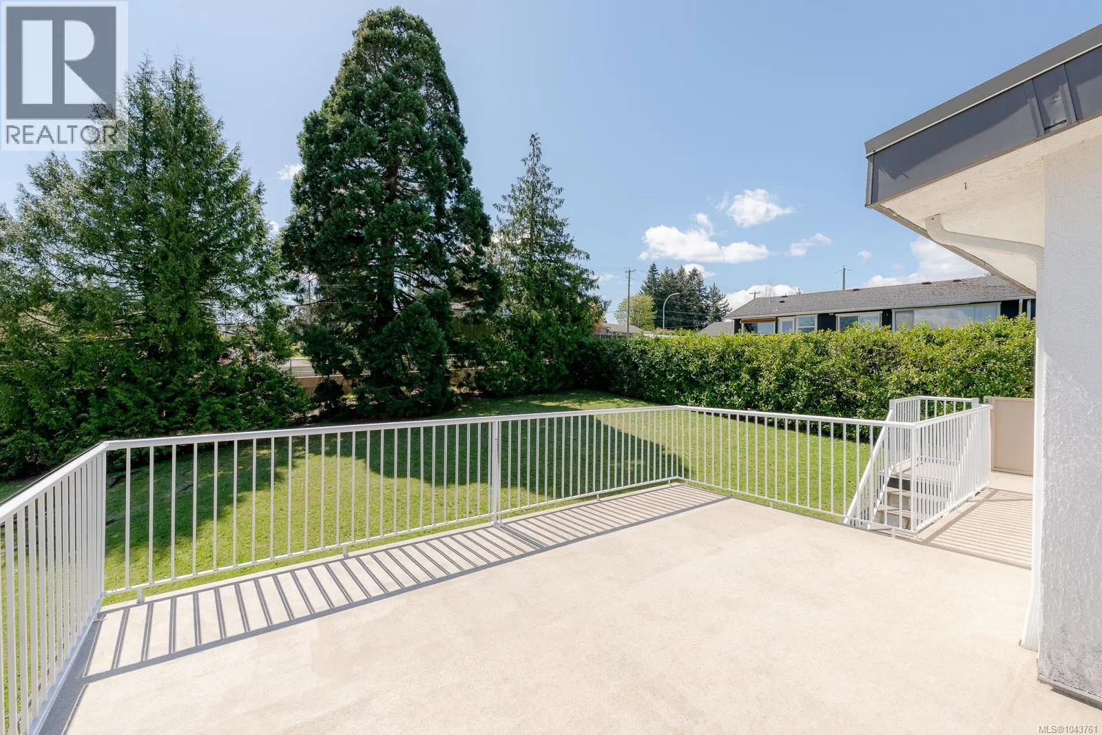 2419 Barbara Pl