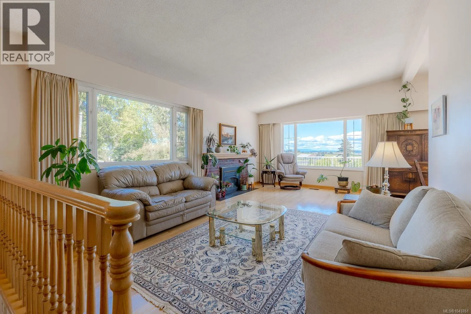 2419 Barbara Pl