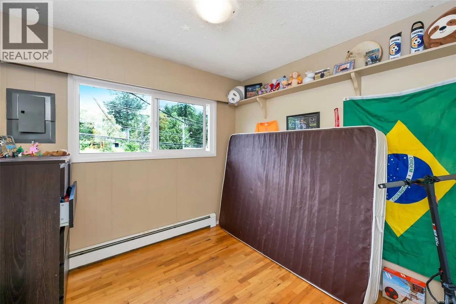 1080 Maple Bay Rd