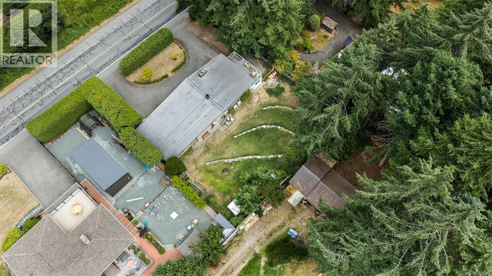 1080 Maple Bay Rd