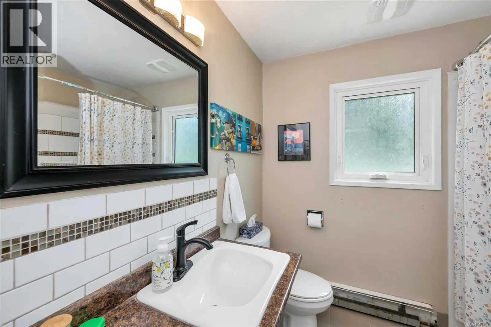 1080 Maple Bay Rd