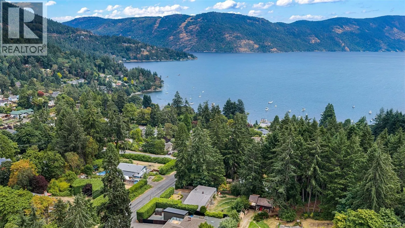 1080 Maple Bay Rd