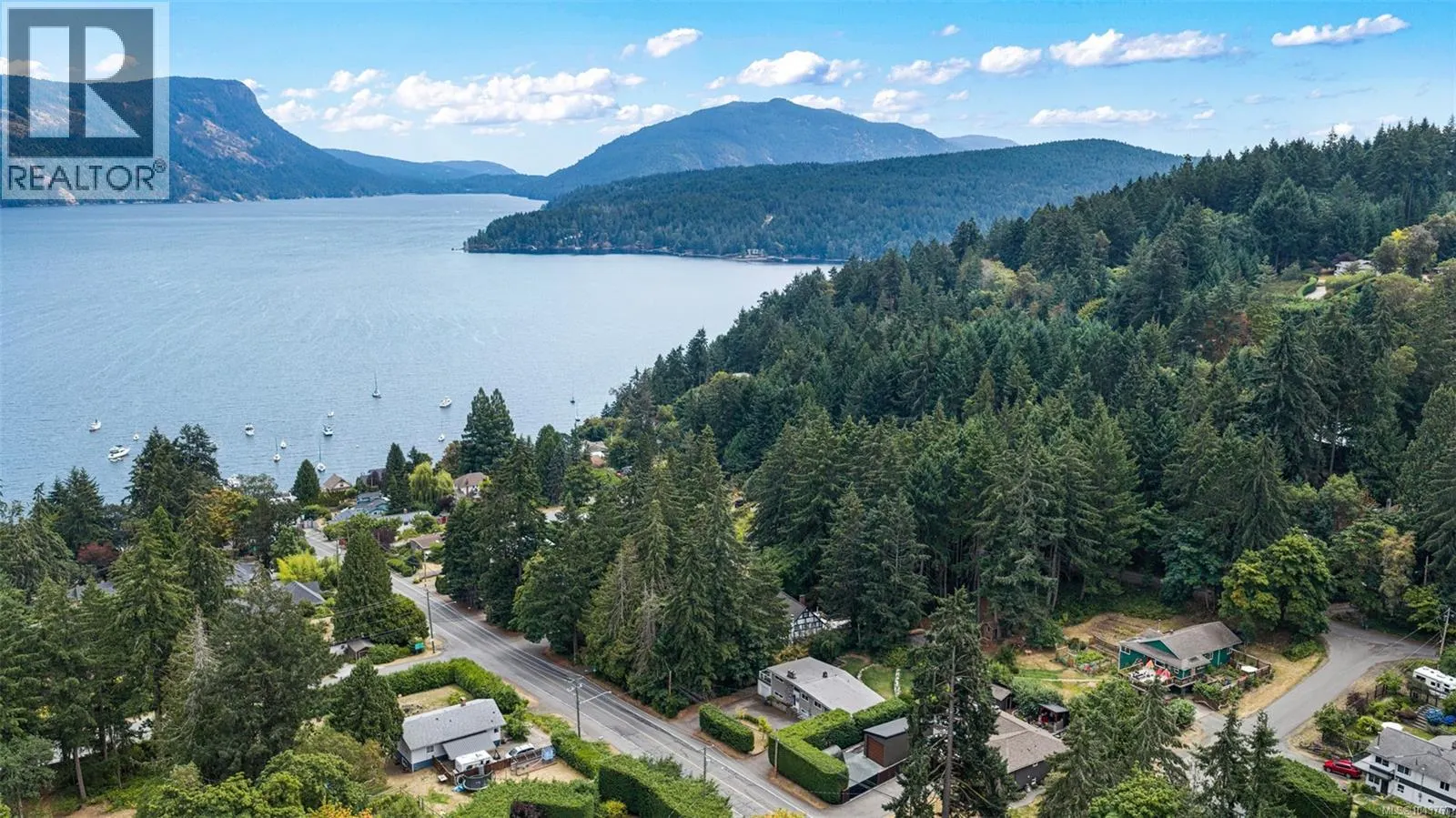 1080 Maple Bay Rd