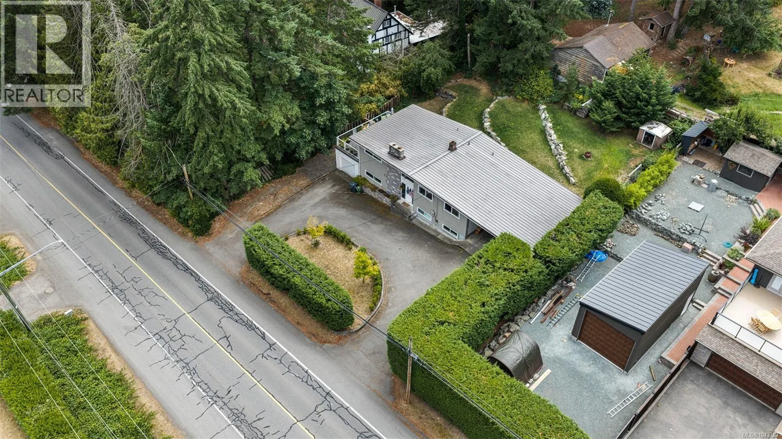 1080 Maple Bay Rd
