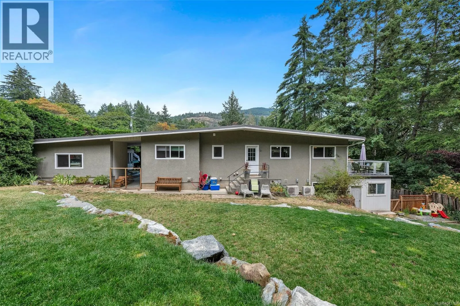 1080 Maple Bay Rd