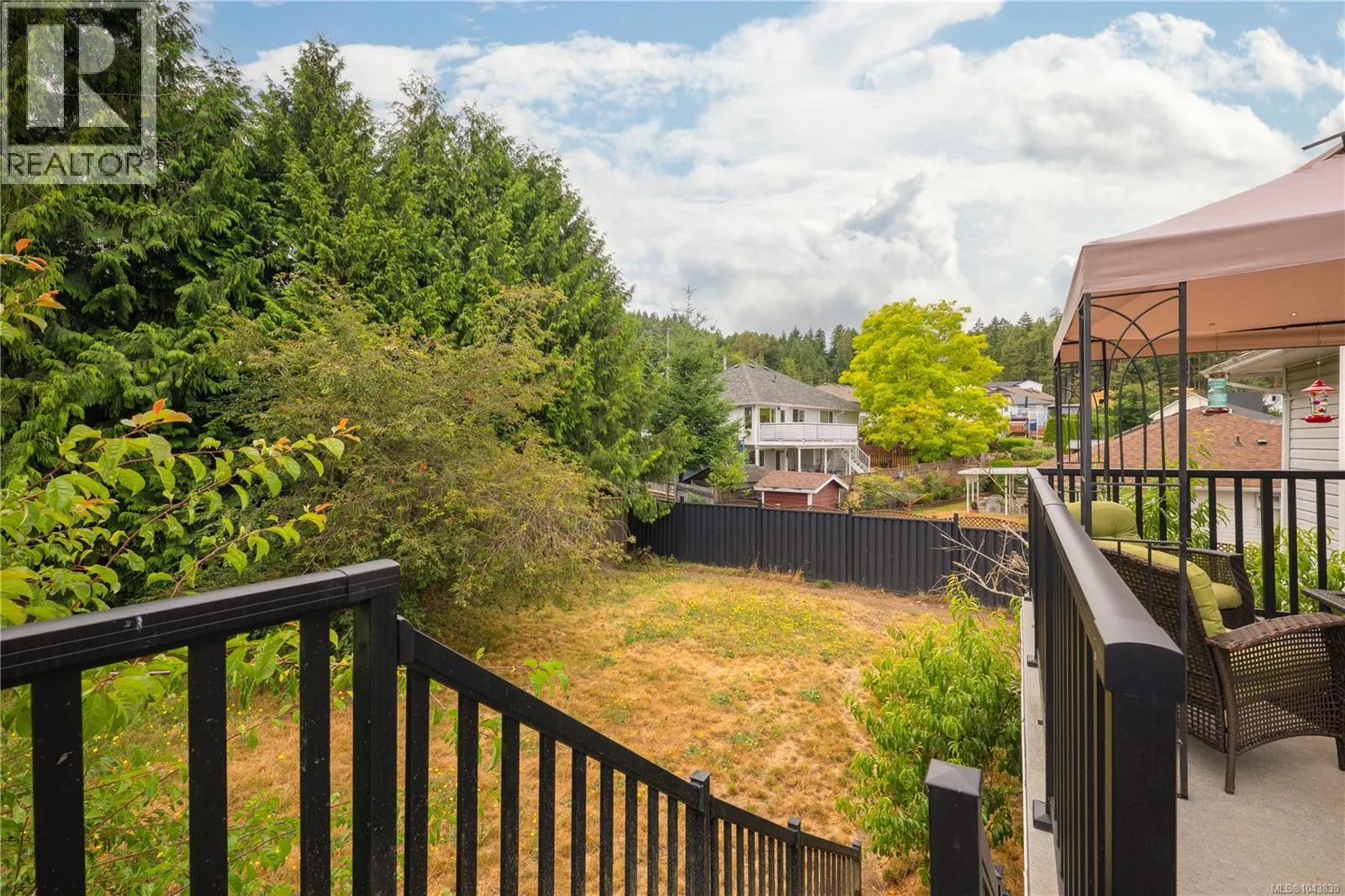844 Therres Cres