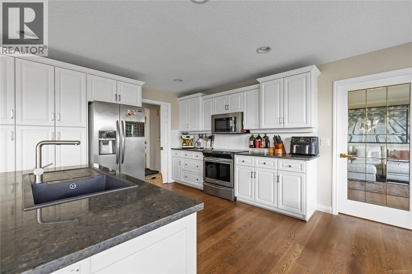 3541 Shelby Lane