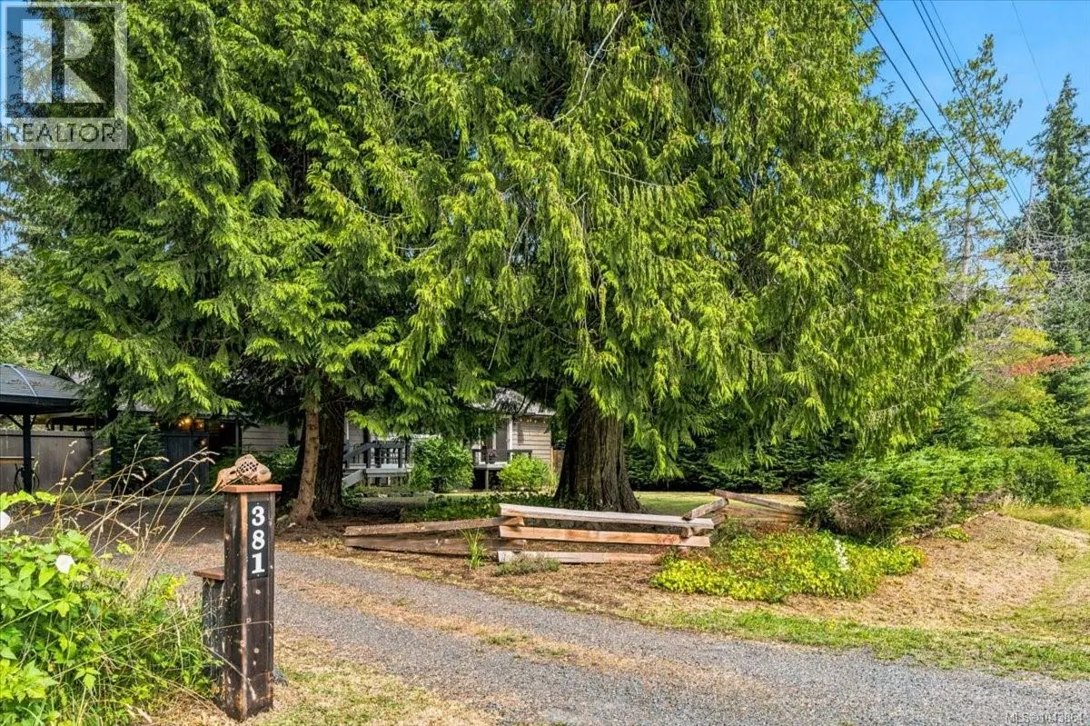 381 Dunsmuir Rd