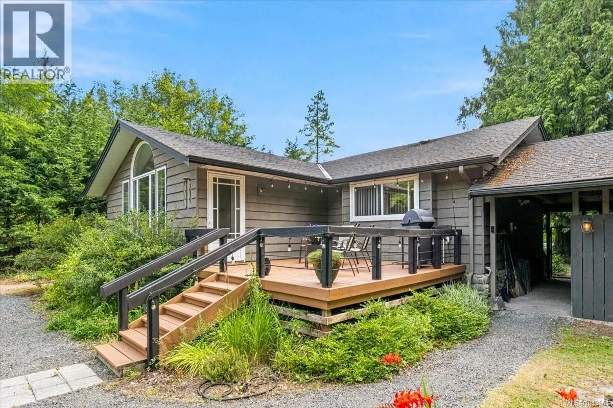 381 Dunsmuir Rd
