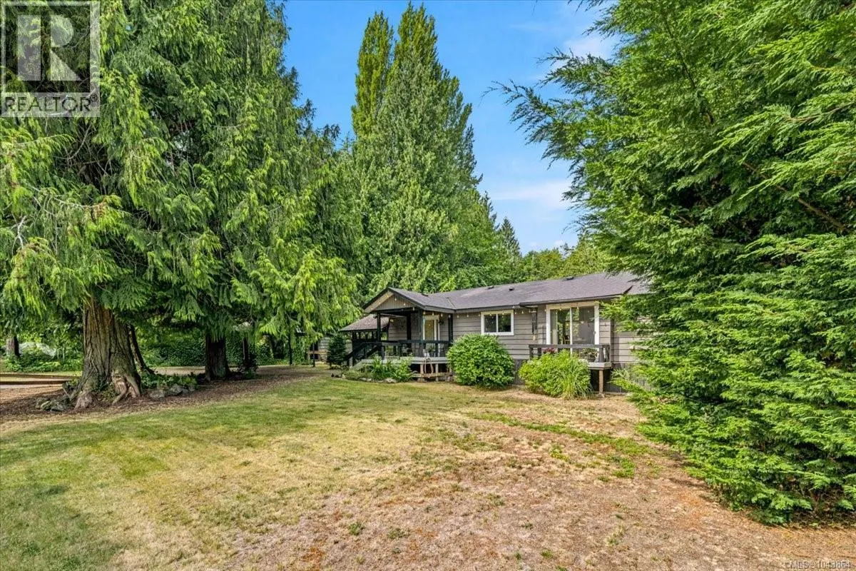 381 Dunsmuir Rd