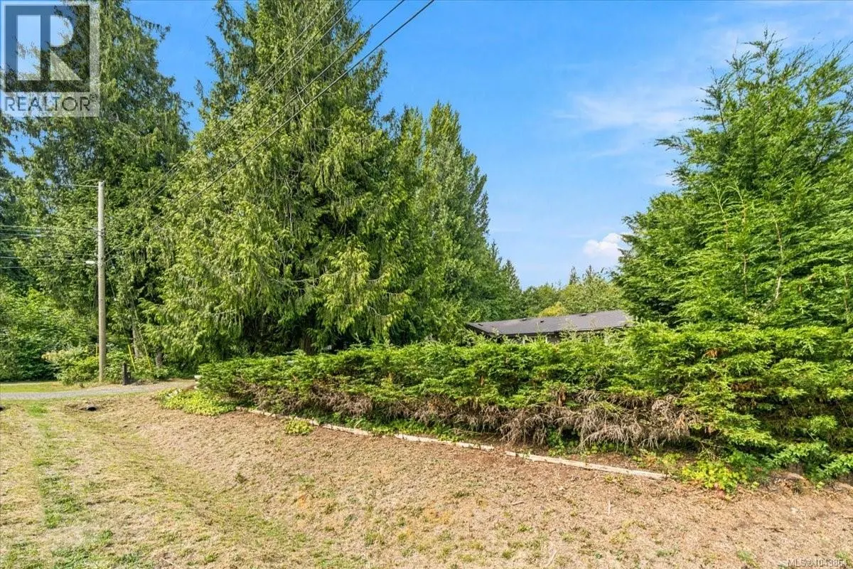 381 Dunsmuir Rd