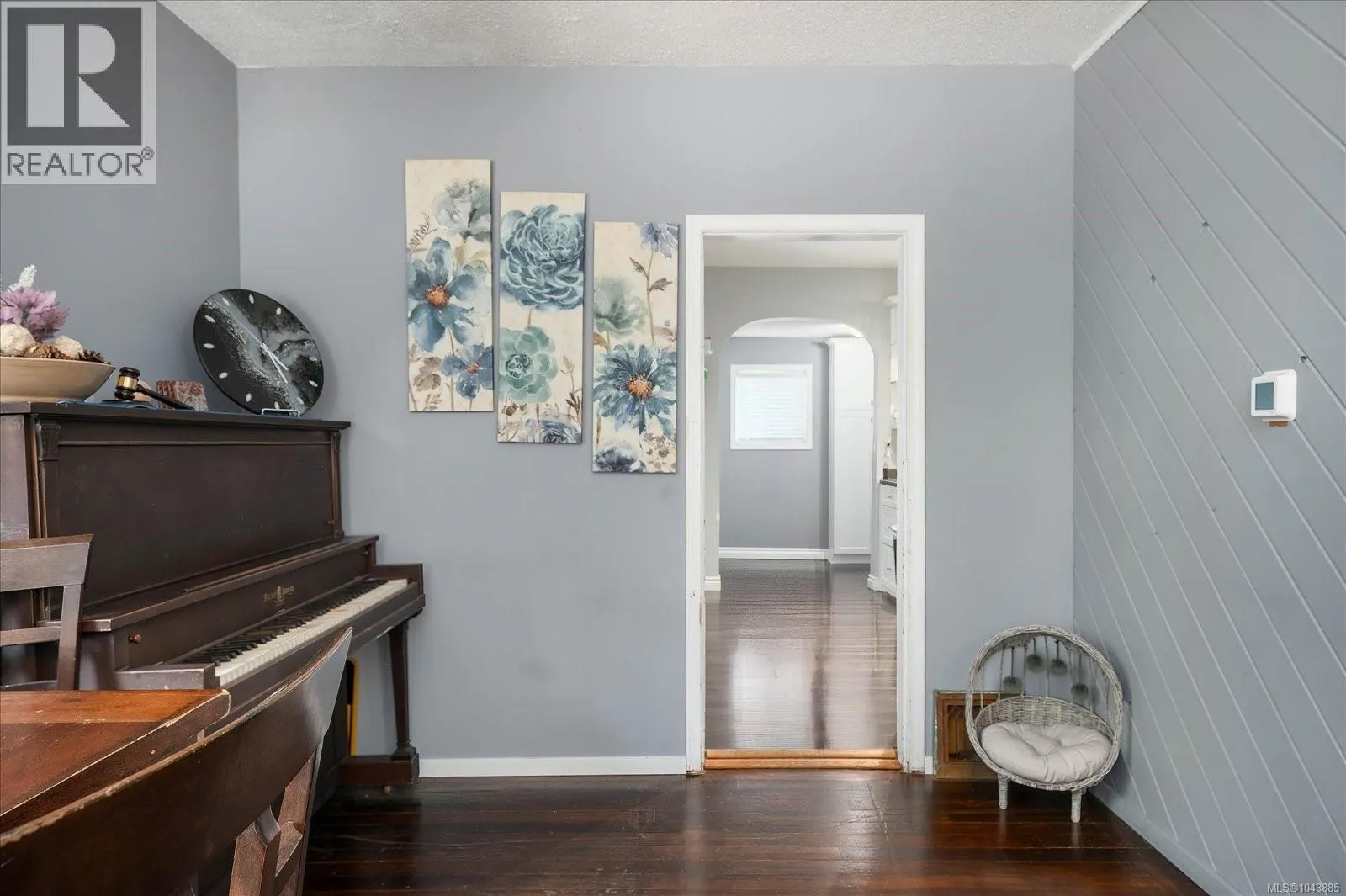 342 Howard Ave