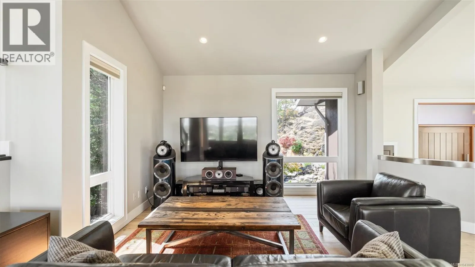 141 Denison Rd