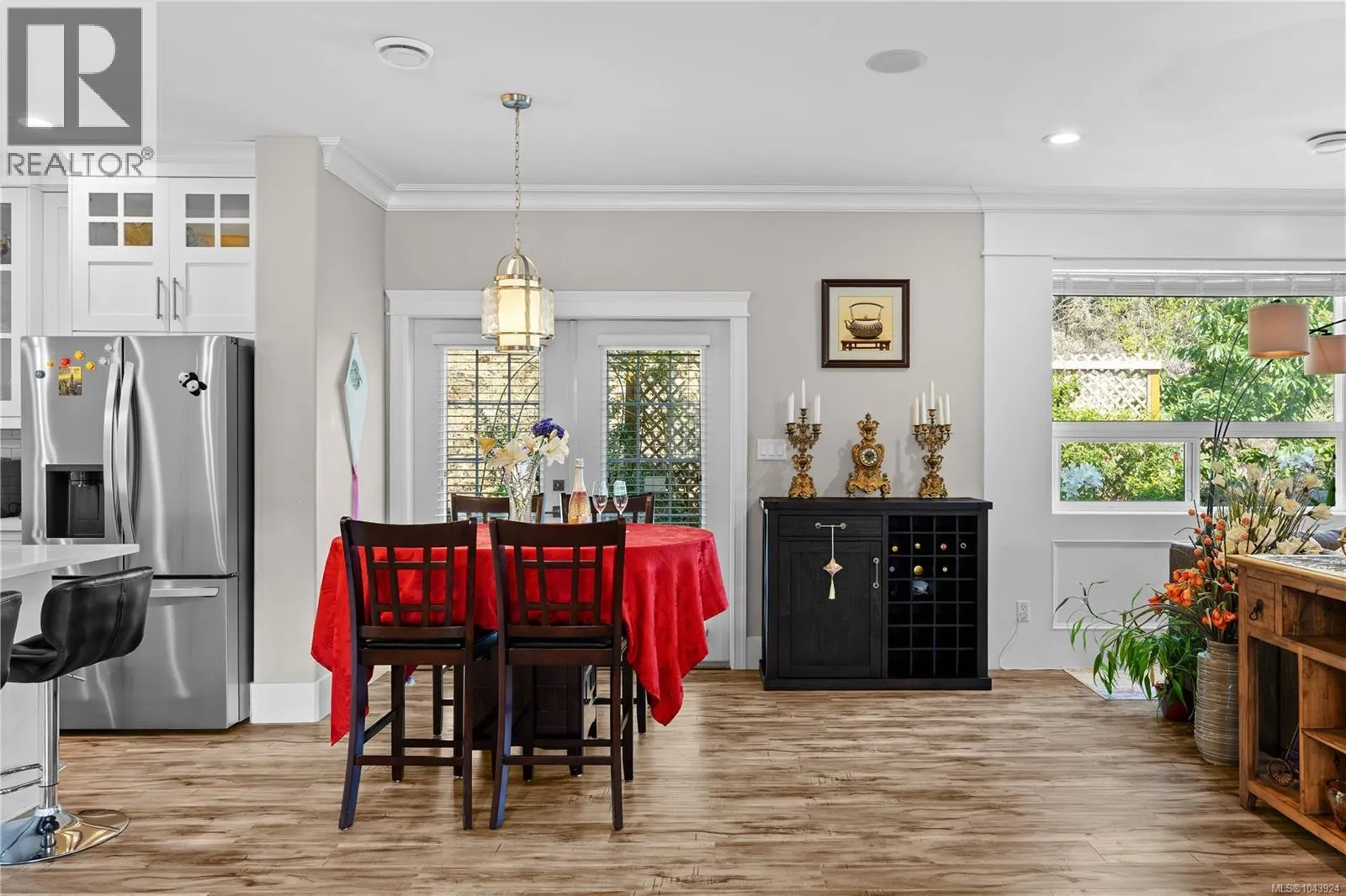 4826 Vista View Cres