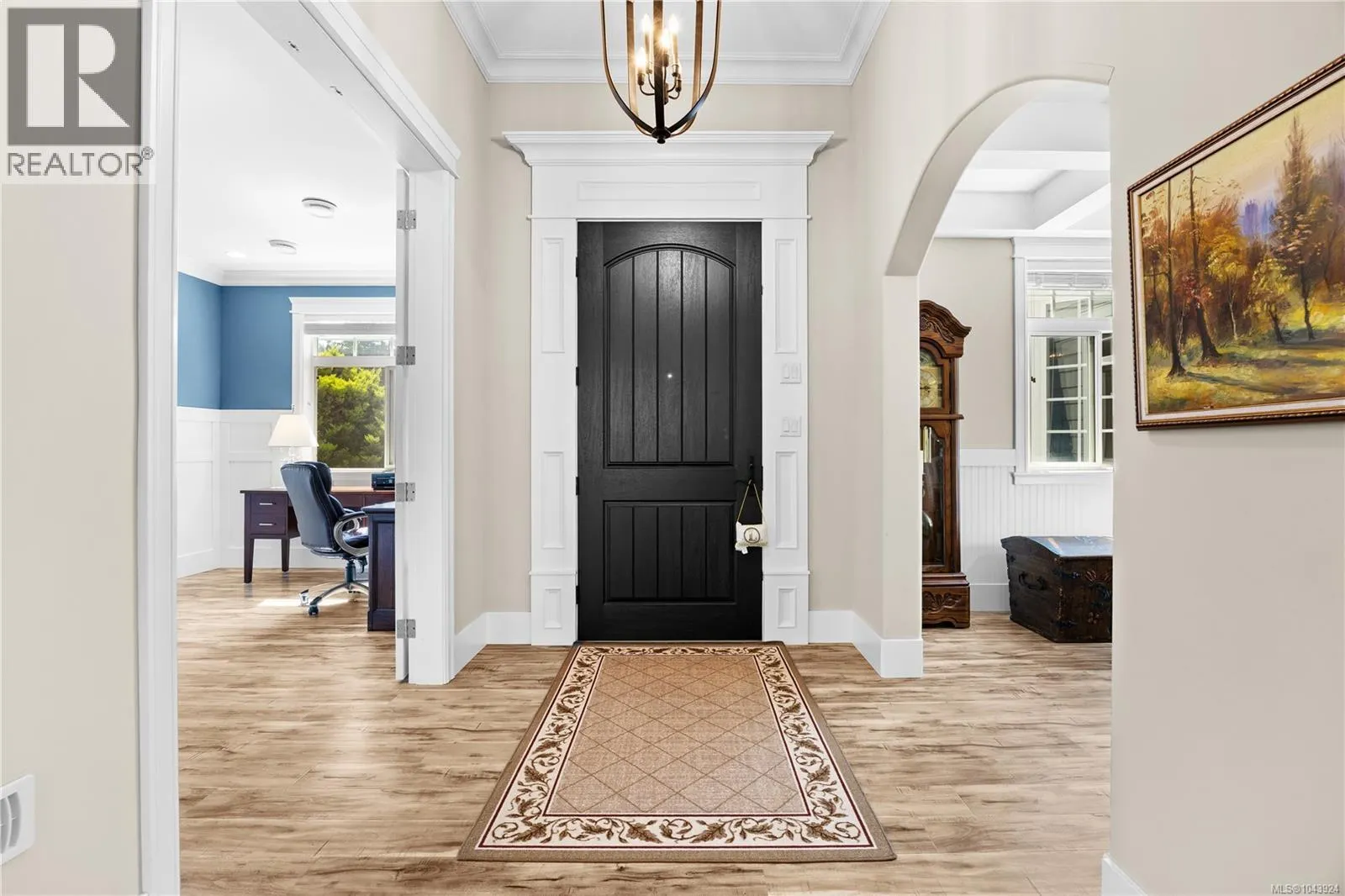 4826 Vista View Cres