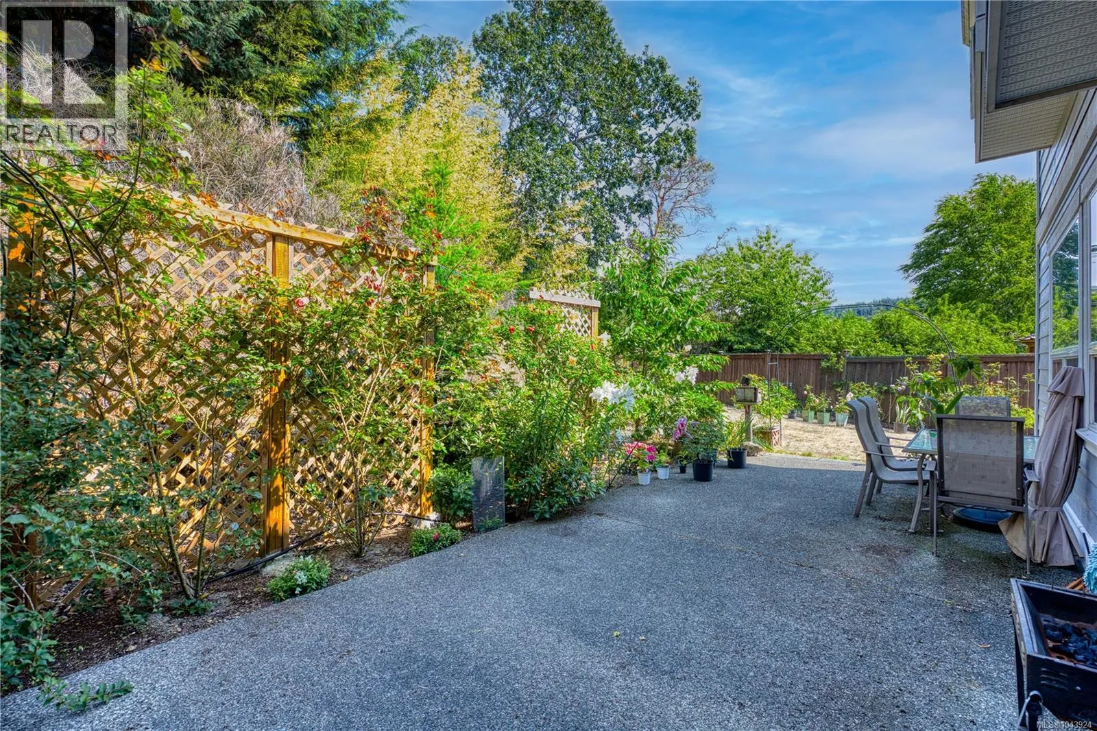 4826 Vista View Cres