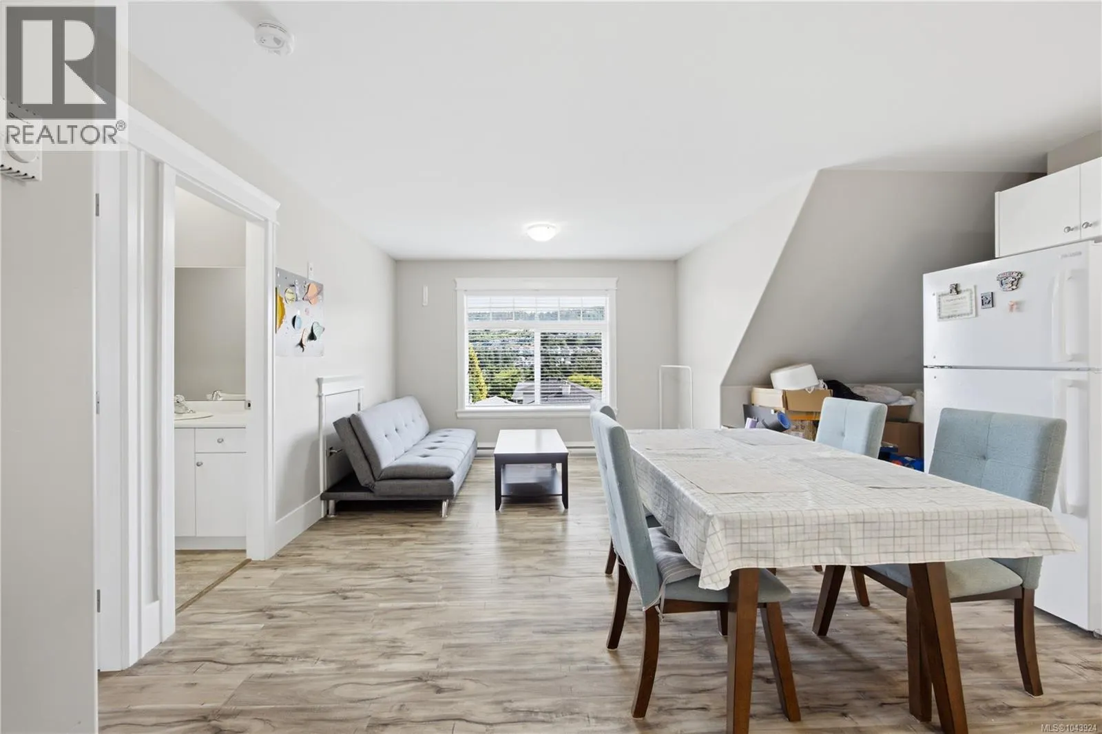 4826 Vista View Cres