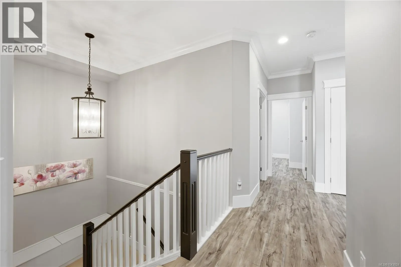 4826 Vista View Cres