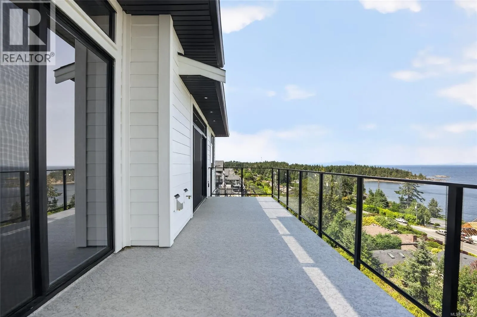3856 Gulfview Dr