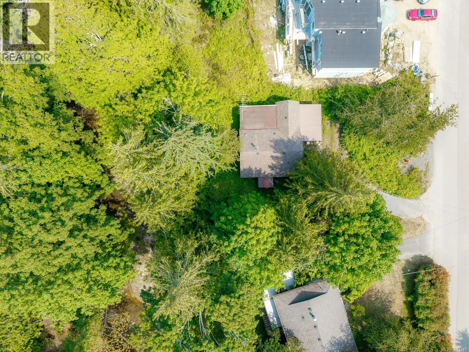 1319 Lee Rd
