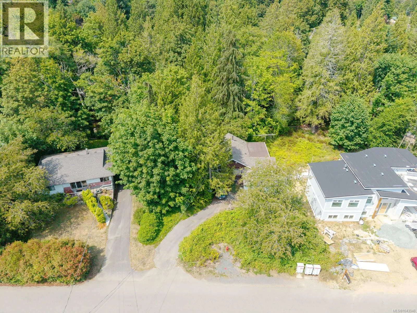 1319 Lee Rd