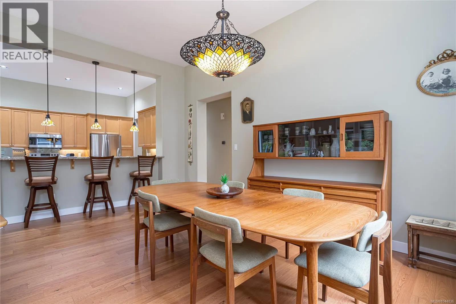 1384 Cape Cod Dr
